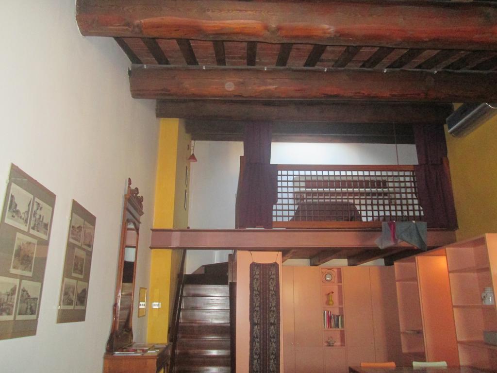 Casa Vacanze Mazzanti Verona Esterno foto
