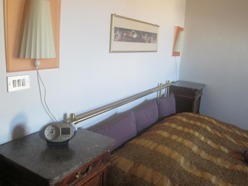 Casa Vacanze Mazzanti Verona Esterno foto